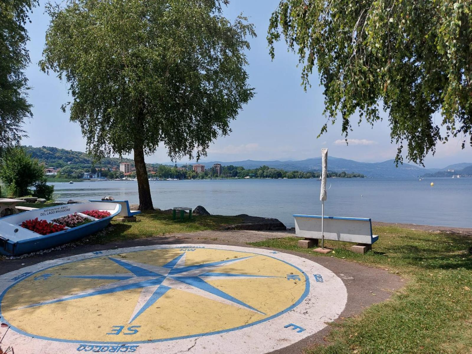 Bnbook Lago Maggiore Studio 2 Dormelletto Buitenkant foto